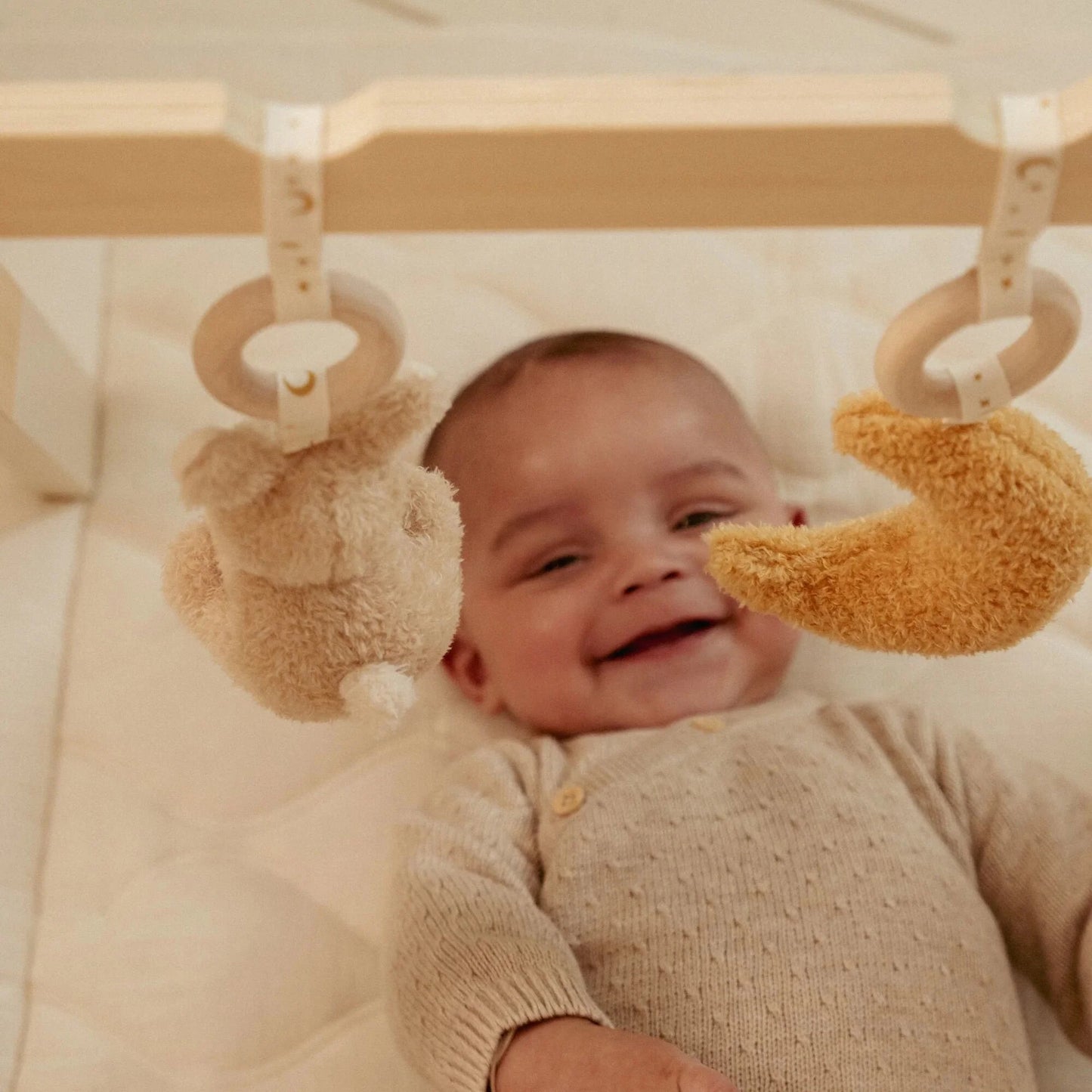 Little Dutch Baby Gym Beige – Newborn Naturals