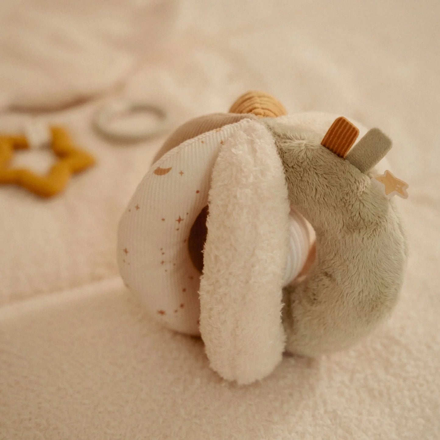 Palla morbida Grab Ball – Newborn Naturals | Little Dutch