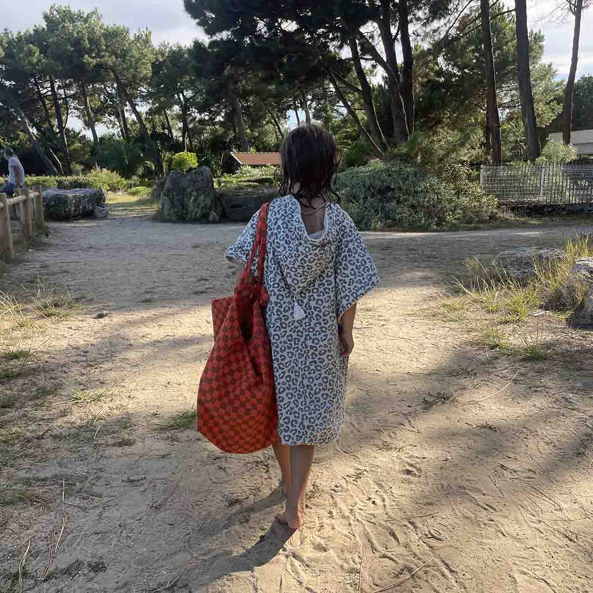 Accappatoio Poncho Pepito - Graou Grigio - Sentirsi un leopardo - Apple Pie