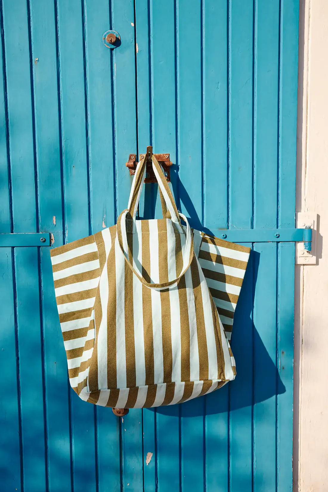 Rose in April Borsa Tote - Aqua/Olive - Apple Pie