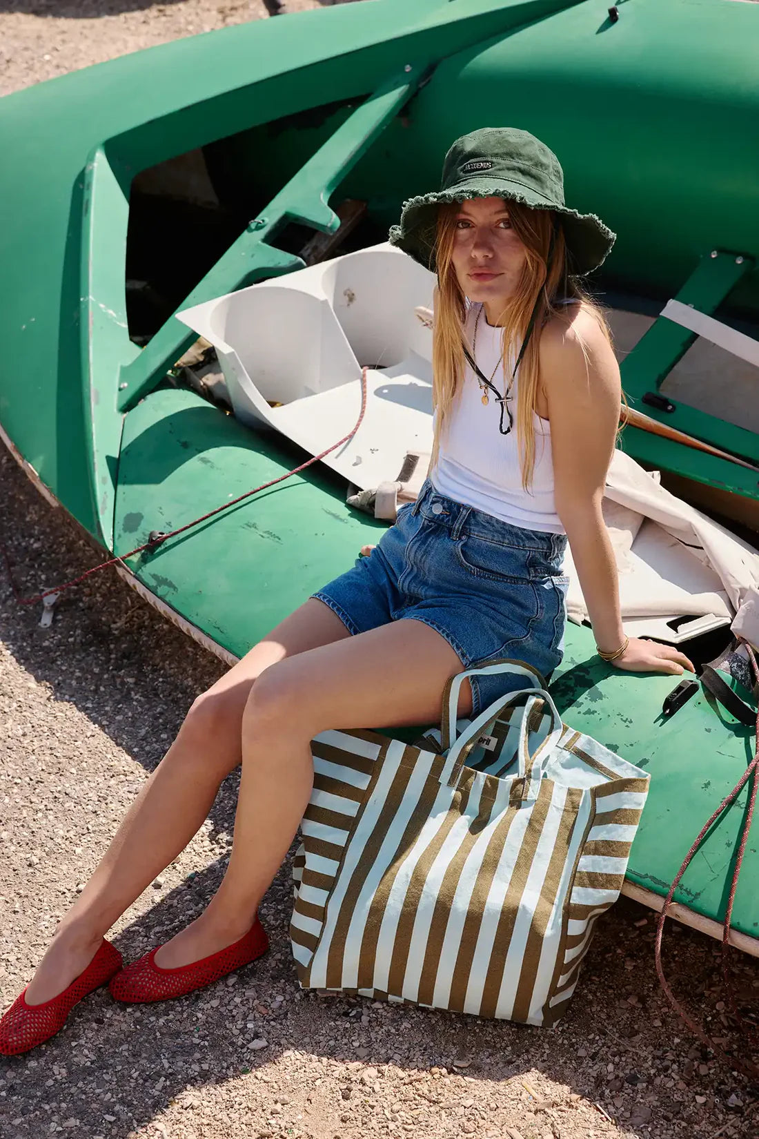 Rose in April Borsa Tote - Aqua/Olive - Apple Pie