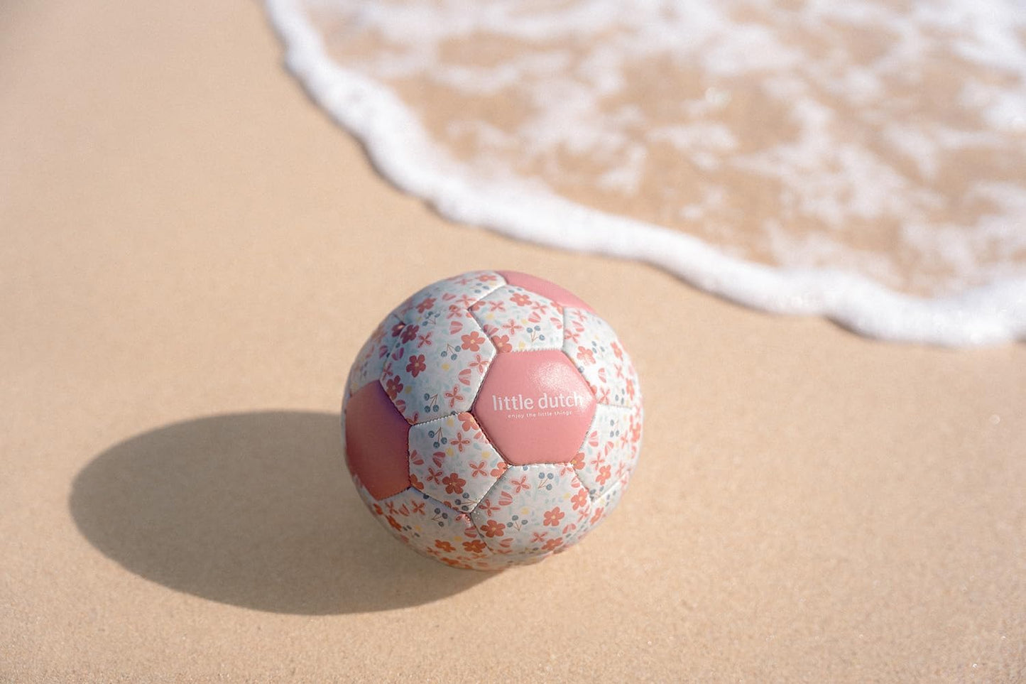 Little Dutch Mini Ball Pink