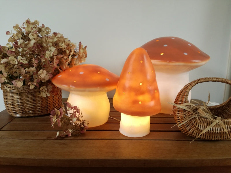 Lampada Heico Egmont Toys Fungo Piccolo - Sabbia - Una sorpresa di luce - Apple Pie