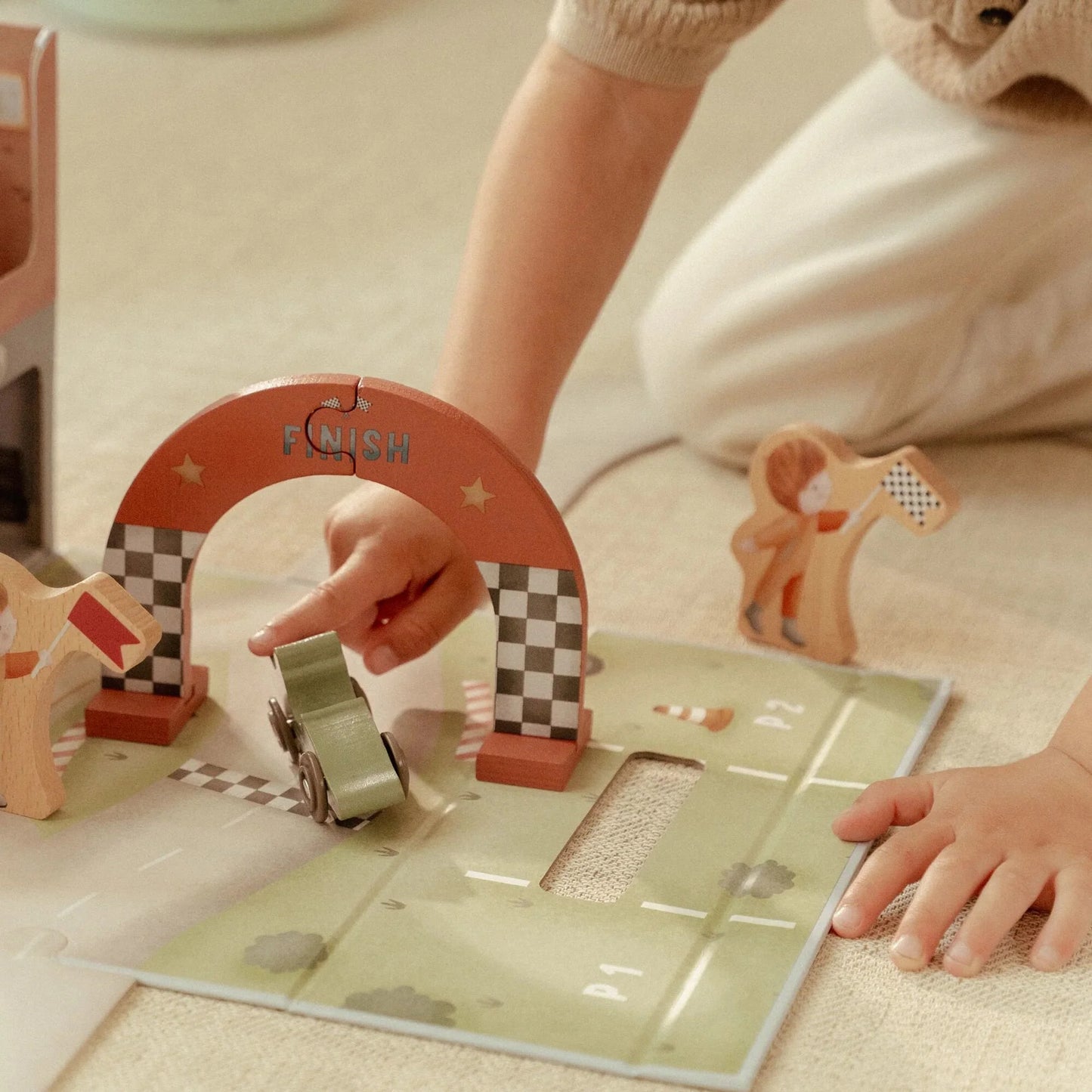 Little Dutch – Wooden Racetrack in Play Case multicolore