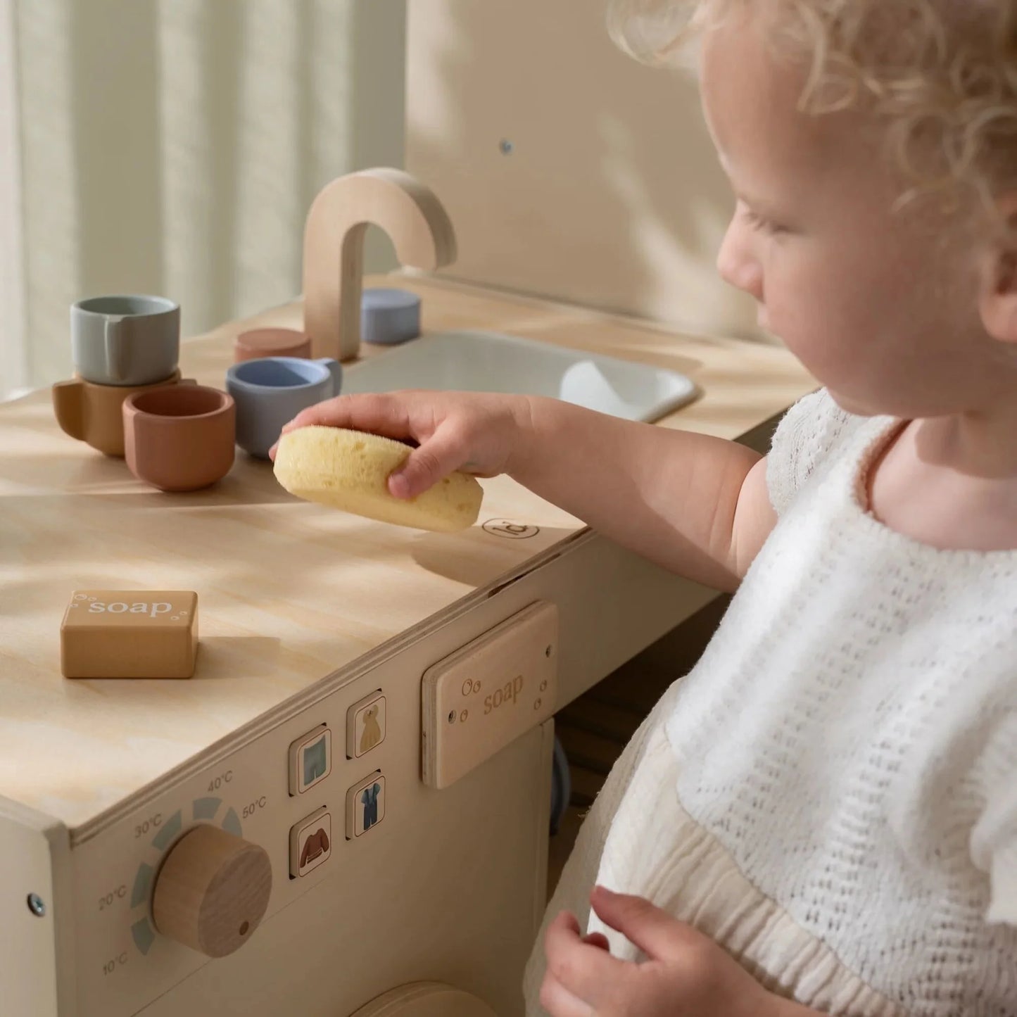 🧺 Little Dutch Lavatrice in Legno – Essentials