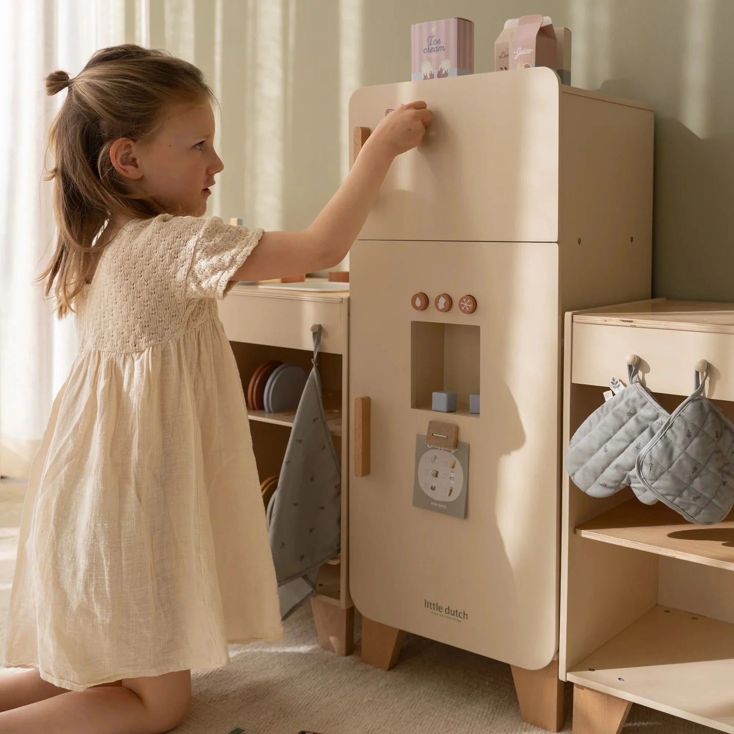 Little Dutch Frigorifero in legno – Essentials – Edizione Limitata