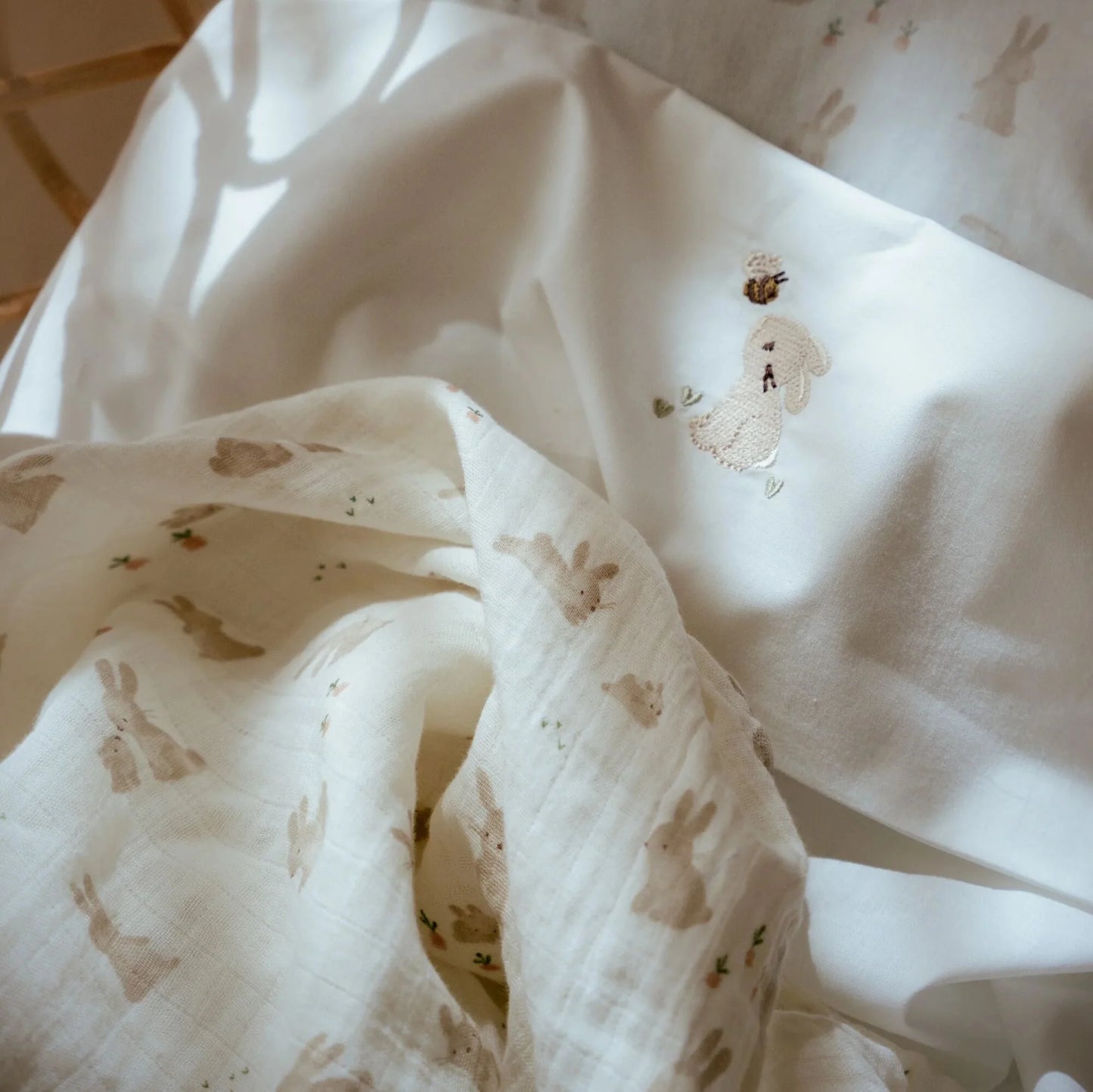 Little Dutch Swaddle in Mussola 120 x 120 cm - Baby Bunny