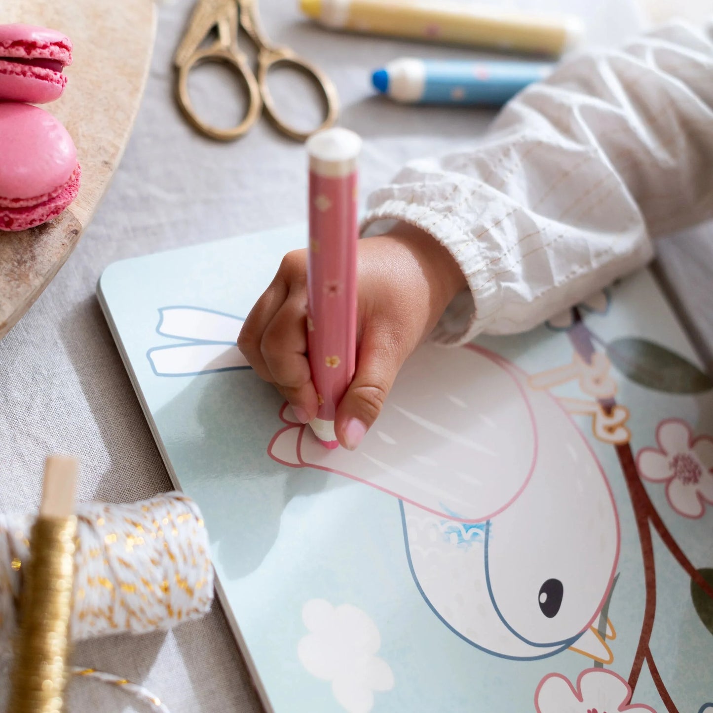 Little Dutch Coloring Book – Essentials Rosa