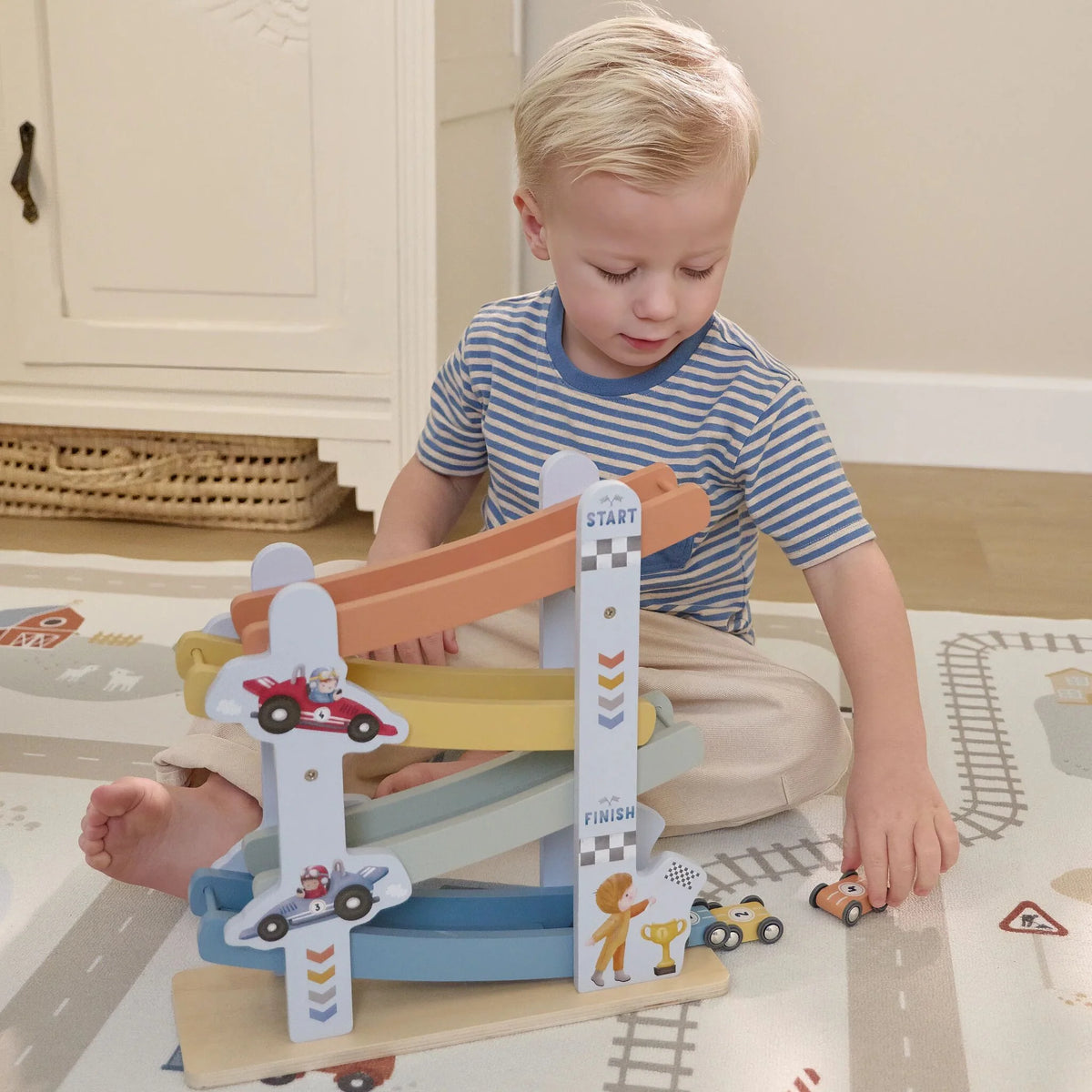 Little Dutch – Pista Macchinine in Legno con 4 Auto – 18+ Mesi
