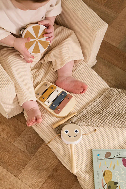 Kid's Concept Set Musicale in Legno Brown | Tamburello, Xilofono e Mini Tamburo (18+ mesi)