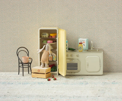 Maileg Frigorifero in Metallo – Giallo Vintage per Casa delle Bambole - Apple Pie