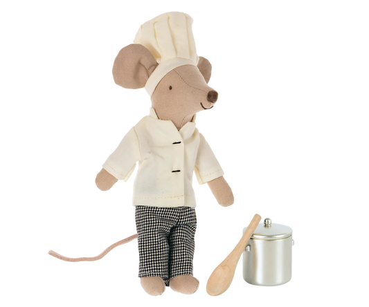 Topolino Maileg chef con pentola e cucchiaio – gioco di ruolo per bambini