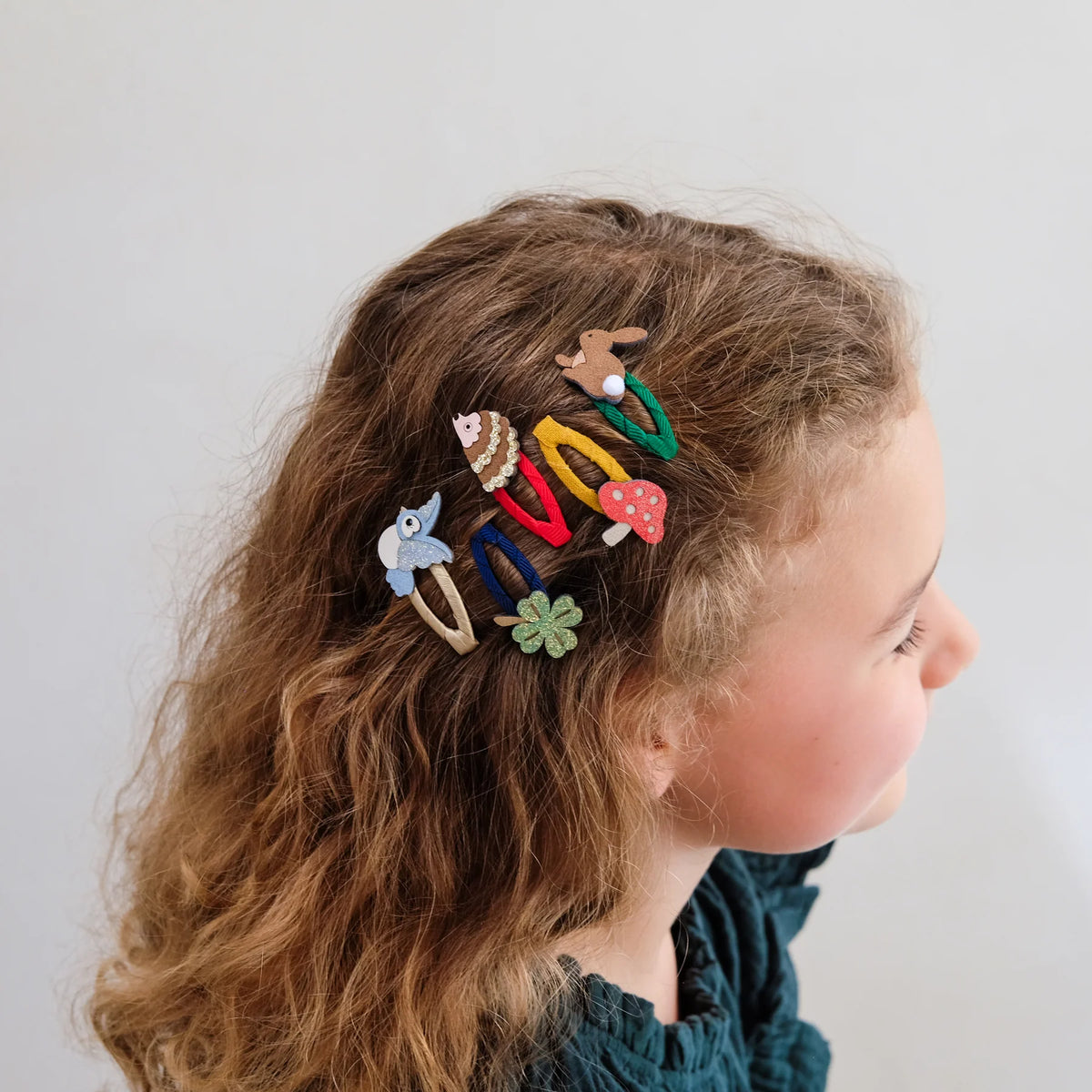 Bambina con mollette animali del bosco Woodland Pals Mimi & Lula
