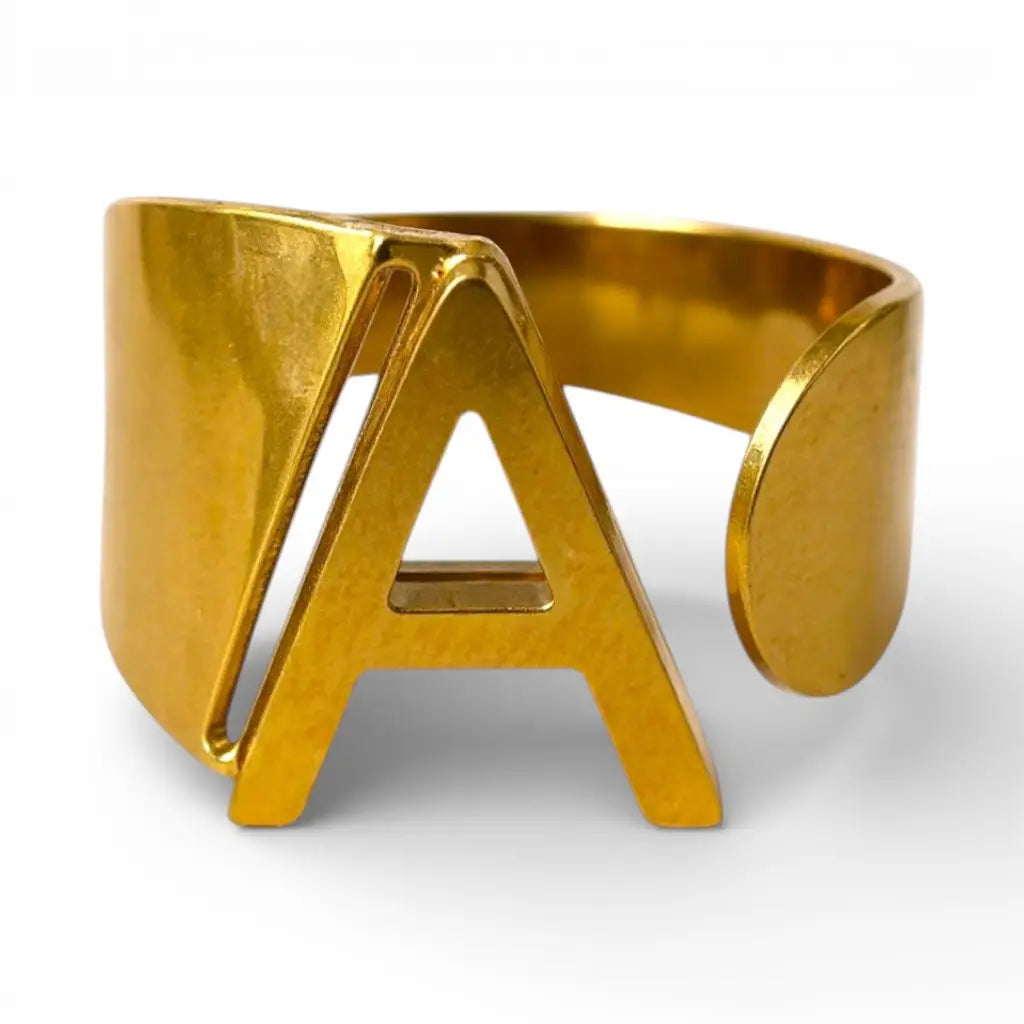Anello Iniziale Personalizzato Oro – Lettere A–Z | Cassette Barcelona