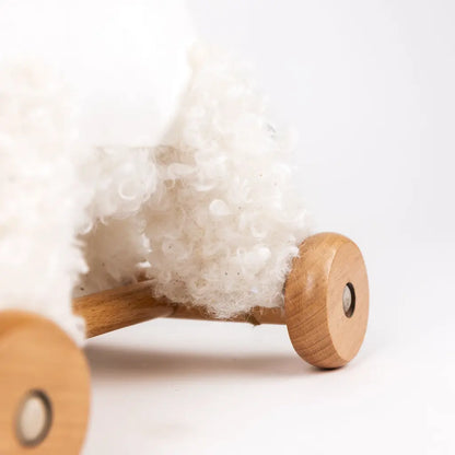 Egmont Toys Lola da Tirare – Peluche con Ruote in Legno STOCK IN ARRIVO