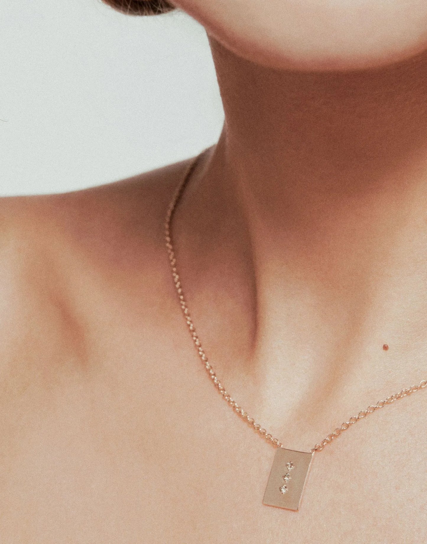 Collana Scapolare Corcovado Thais Bernardes in Argento 925 Placcato Oro – Made in Italy