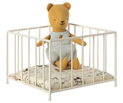 Maileg Teddy Baby – Orsetto Figlio in Abito Azzurro