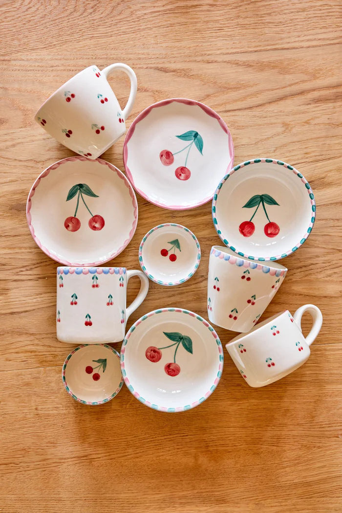 RICE Tazza in Ceramica Hand-Painted Cherries 420 ml – Panna - IN ARRIVO