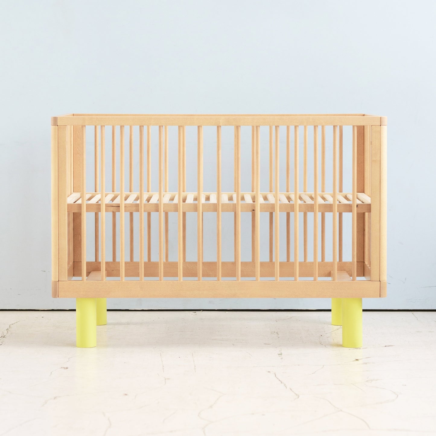 Lettino con le sbarre Nox Cot - Legno Naturale e Giallo - Apple Pie