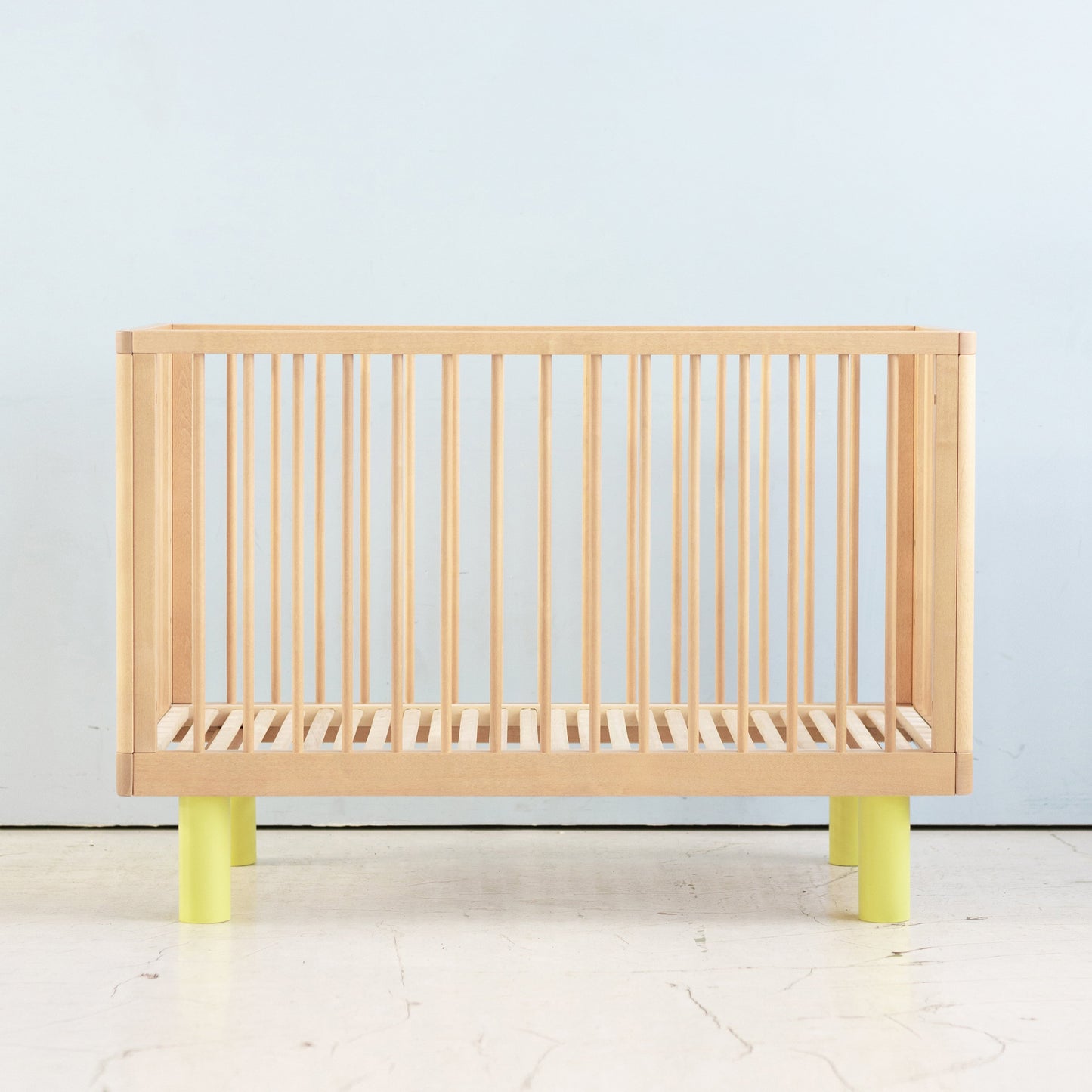 Lettino con le sbarre Nox Cot - Legno Naturale e Giallo - Apple Pie