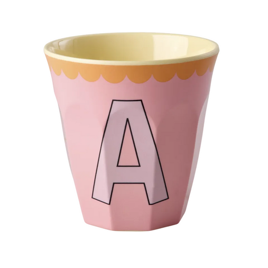 RICE Tazza in Melamina Lettera A – Rosa Vintage