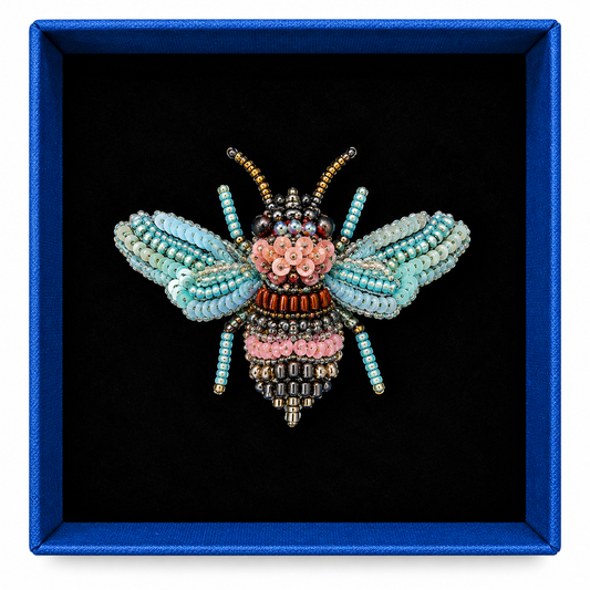 Trovelore Spilla Ape Rose Bee Ricamata a Mano