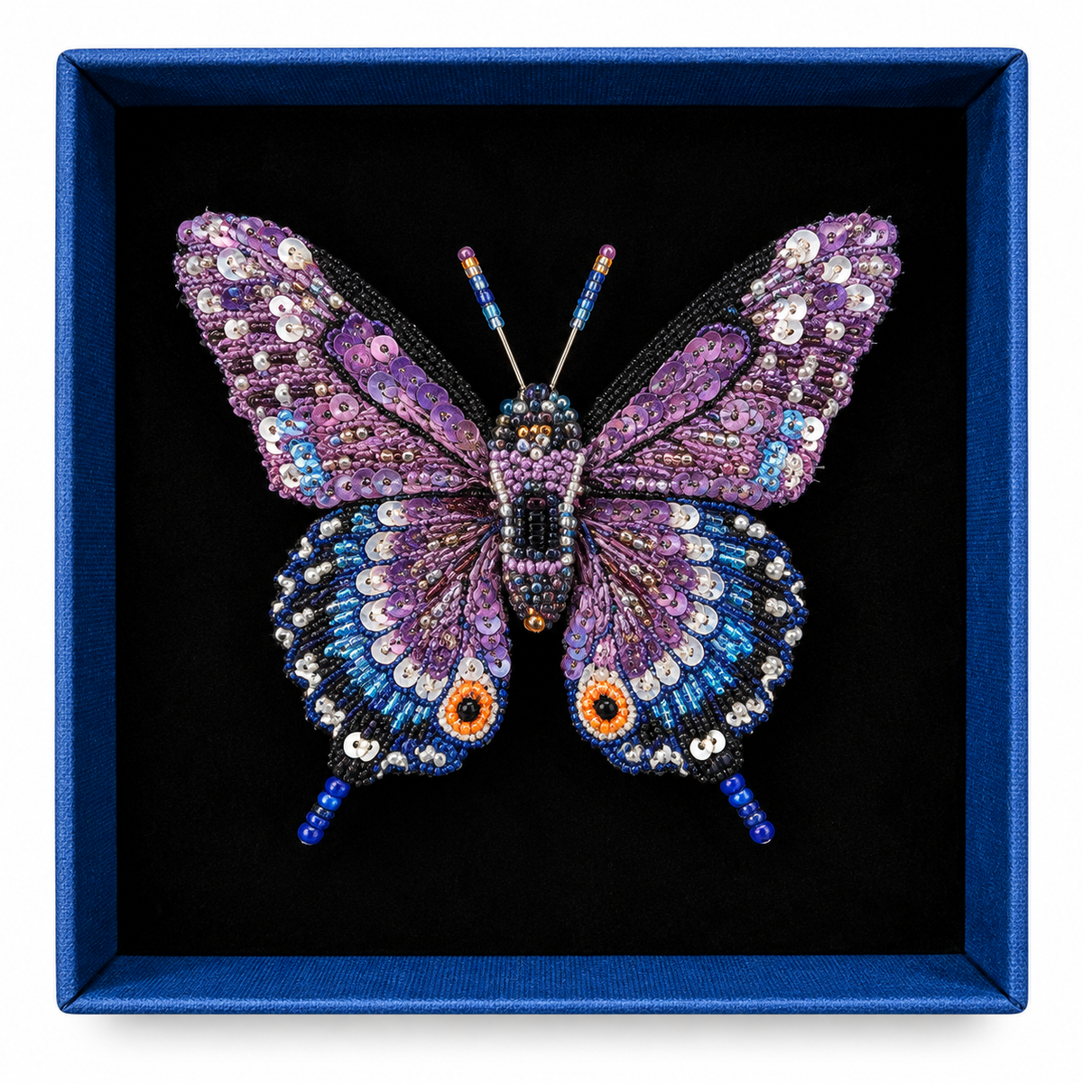 Trovelore Spilla Farfalla Black Swallowtail Ricamata a Mano