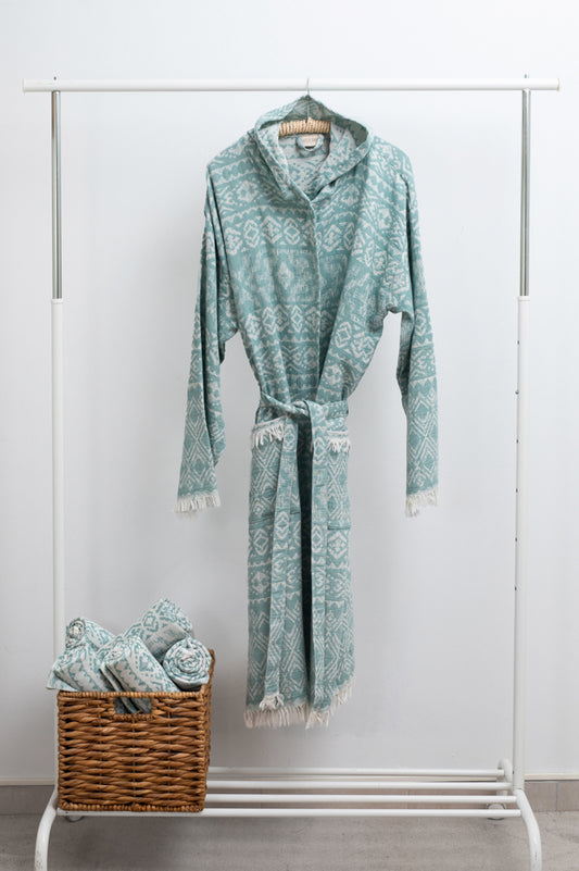Accappatoio donna Aelia Anna verde eucalyptus in cotone leggero stile hamam con cappuccio