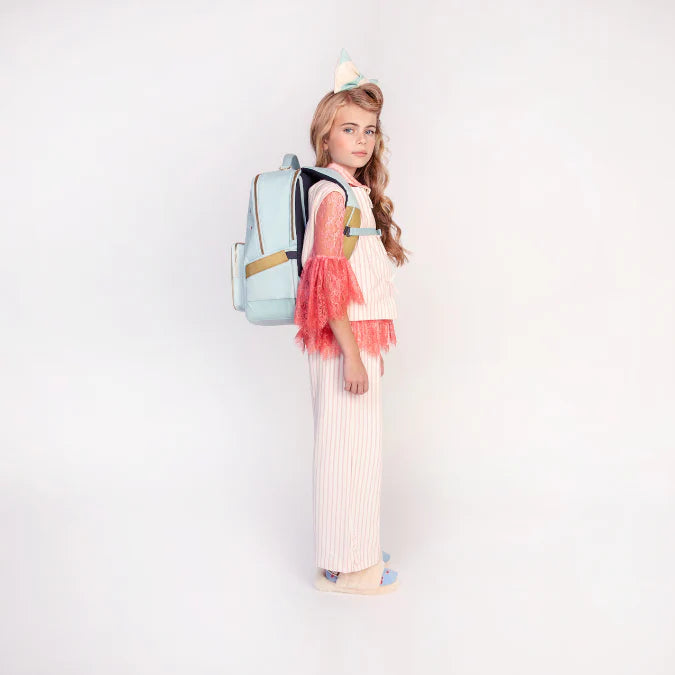 Bambino con zaino Jeune Premier Bobbie sulle spalle, pronto per la scuola