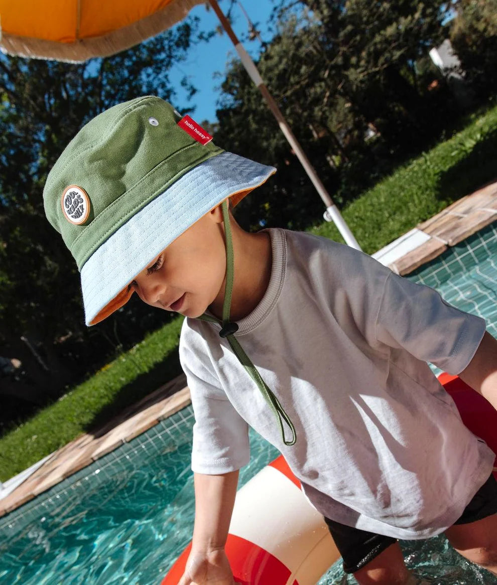 Bob Bambino Hello Hossy Mini Leaf Verde con Bordo Azzurro in Cotone Biologico