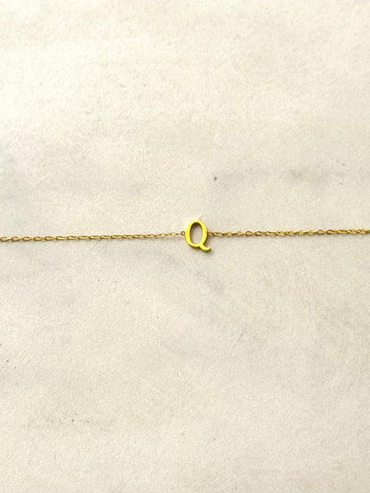 Cassette – Bracciale Minimal con Iniziale in Acciaio Inossidabile