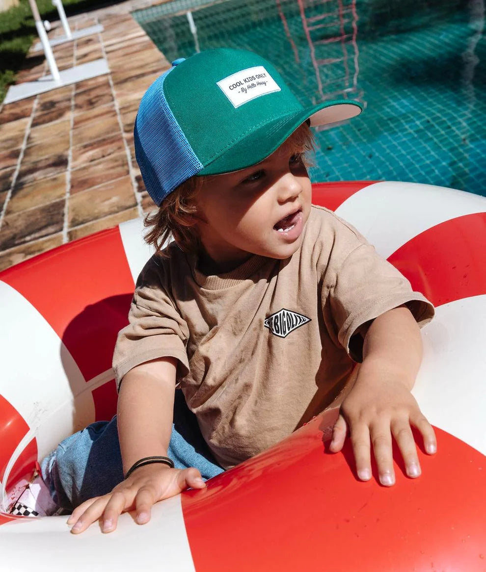 Cappellino Trucker Bambino Hello Hossy Mini Lawn – Verde | Taglie 2-5, 6+ e Papà