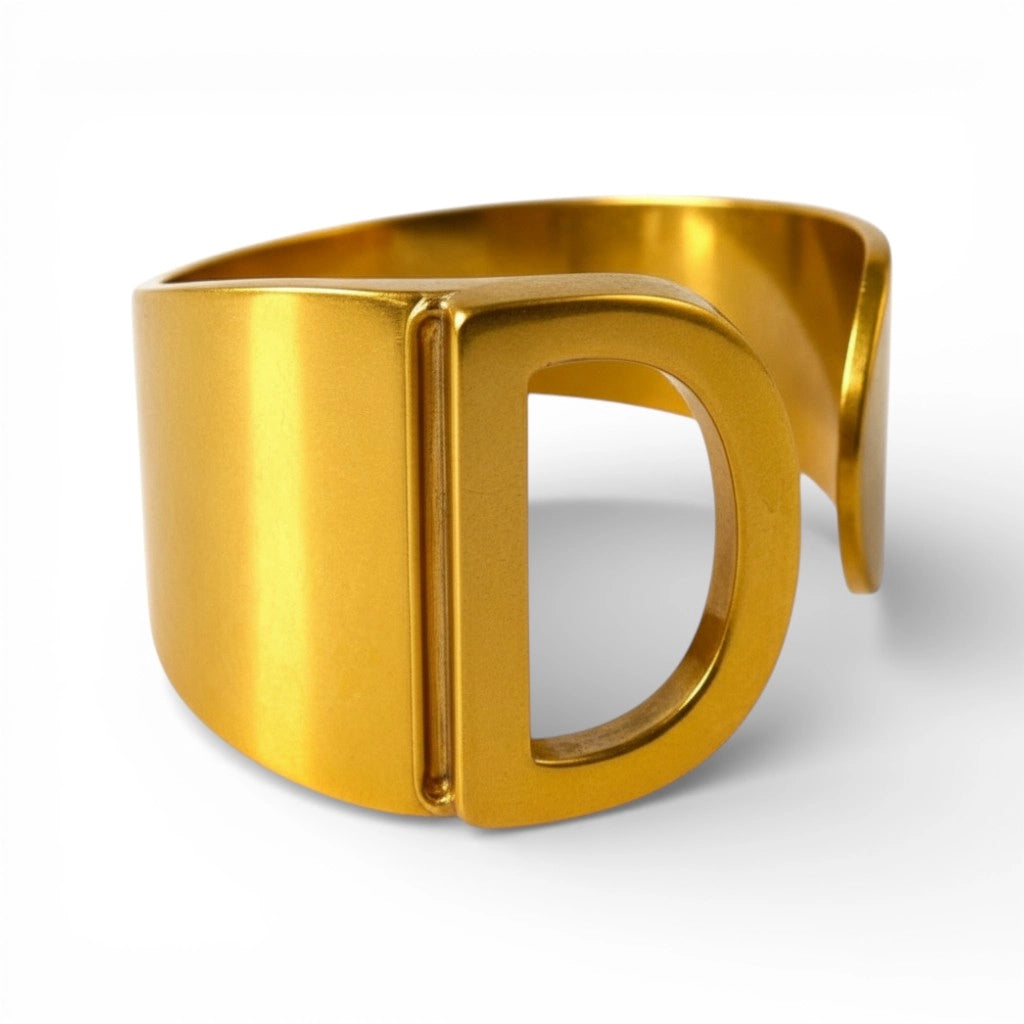 Anello Iniziale Personalizzato Oro – Lettere A–Z | Cassette Barcelona