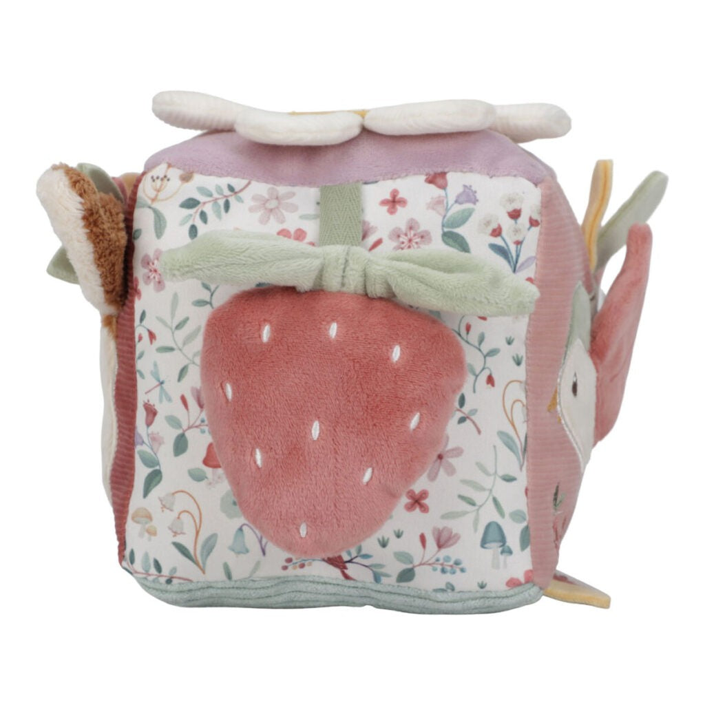 Activity cube Little Dutch in tessuto rosa con texture e sonagli