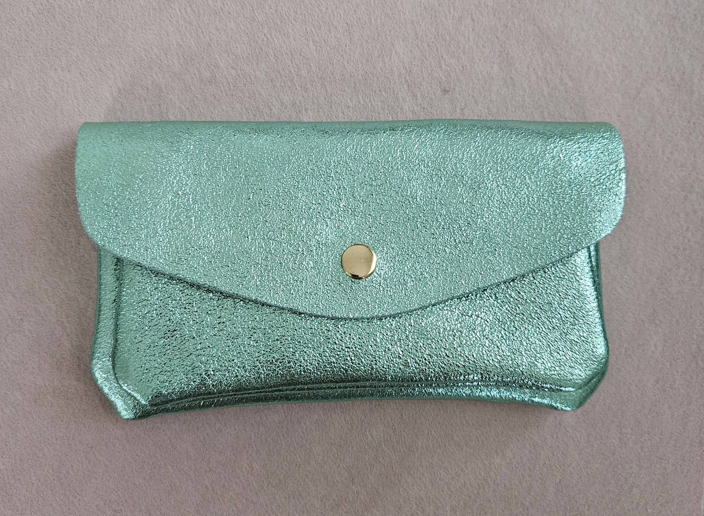 Kangaroo double pocket leather wallet: Light pink