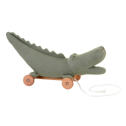 Coccodrillo da tirare Egmont Toys in cotone su base con ruote e cordicella