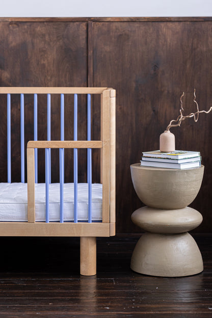 Karl & Fric NOX Cot Natural Wood & Blue – Lettino Evolutivo in Legno Massiccio di Betulla con Kit Junior Incluso