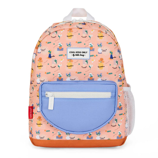Zaino Hello Hossy Flore, disponibile in Mini (2–5 anni) e Large (6+ anni), in poliestere riciclato, impermeabile e con tasche pratiche.