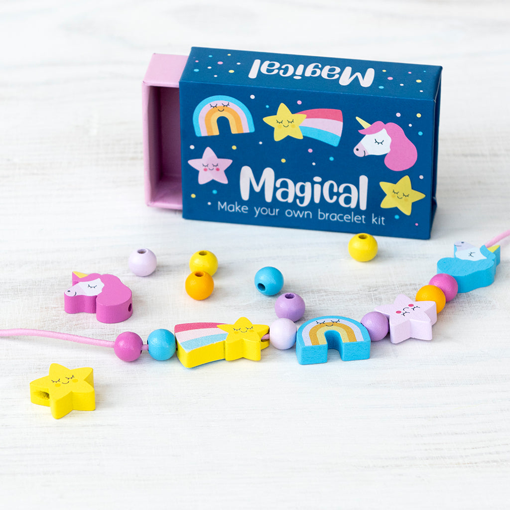 Kit bracciale per bambini con perline in legno a tema magico