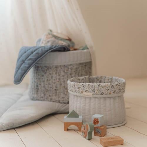 Cestino portaoggetti Little Dutch Forest Friends blu nella cameretta dei bambini