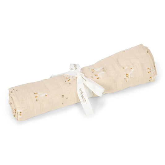 Swaddle Little Dutch 120×120 Beige Little Goose su sfondo bianco