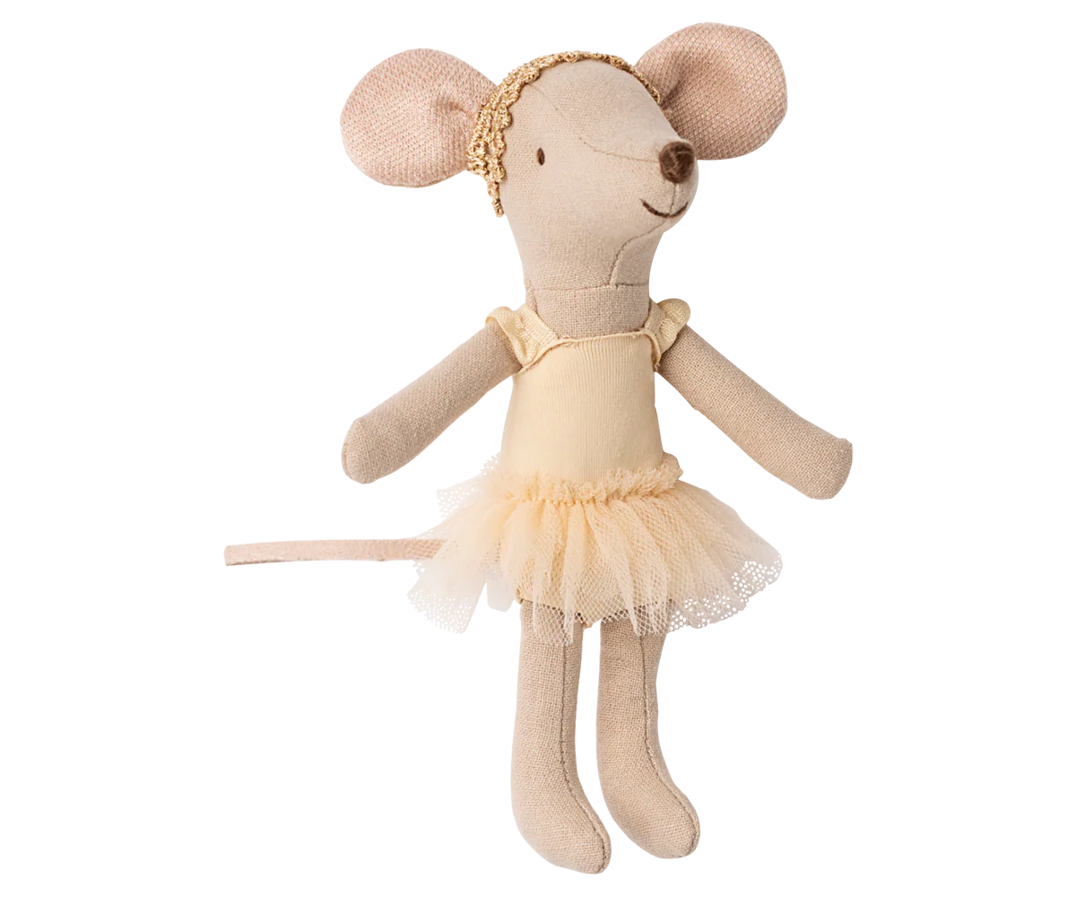 Topo Maileg ballerina in esposizione – personaggio poetico per collezionisti e bambini