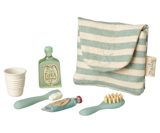 Set accessori bagno Maileg in borsa per topolini