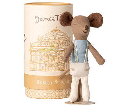 Topo Maileg ballerino fratello maggiore con tubo decorativo – collezione AI25