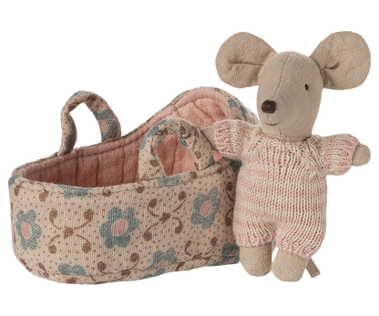 Topolino neonato Maileg con completino rosa a righe