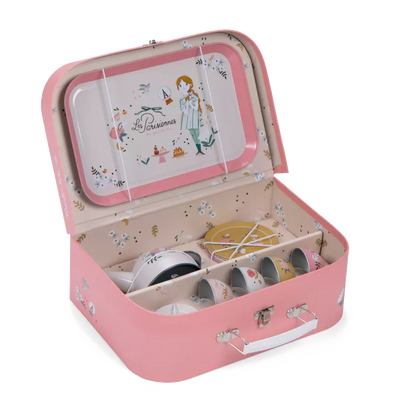 Moulin Roty Valigetta set da tè in metallo con illustrazioni parigine – Collezione Les Parisiennes