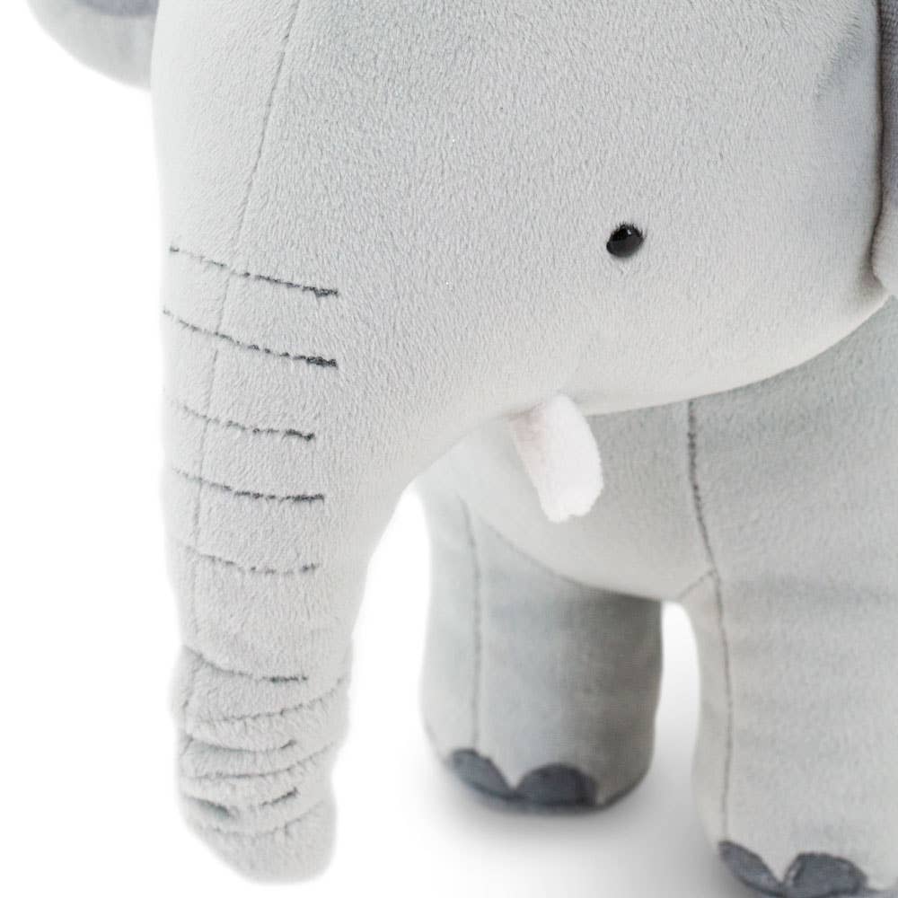 dettaglio volto peluche elefante morbido