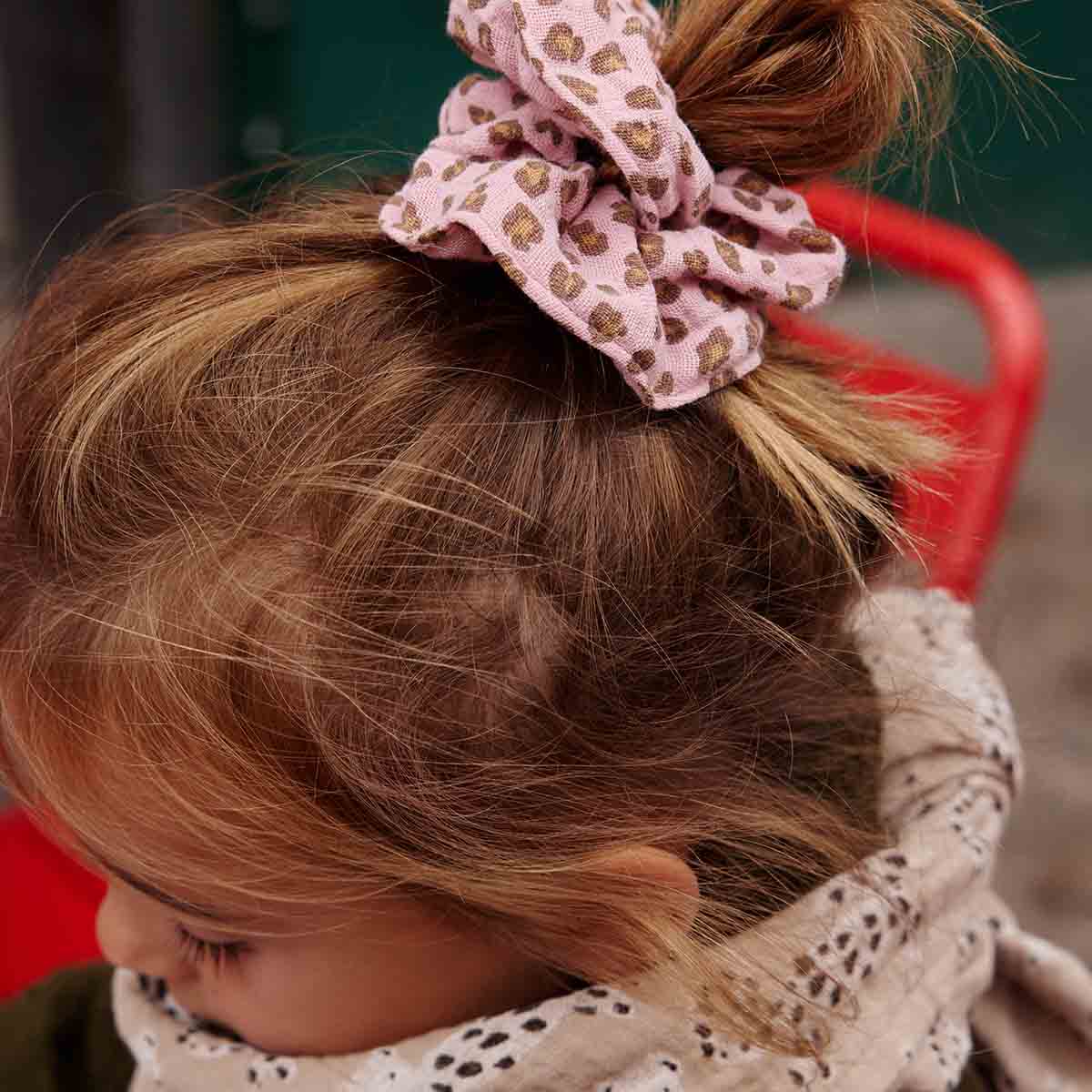 Rose in April Scrunchie Elastico per Capelli - Leopard Mauve - Apple Pie