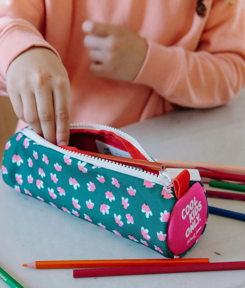 Astuccio Hello Hossy Garden Joy – Astuccio Bambina Floreale in Poliestere Riciclato IN ARRIVO